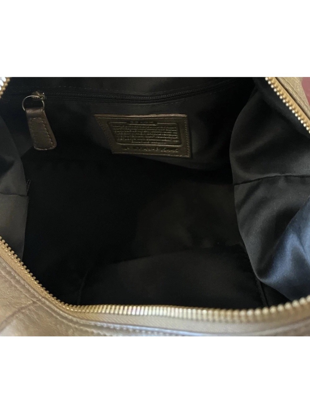 COACH Ashley Metallic Convertible Leather Satchel (F15445). Y2K 2way Purse - Picture 6 of 15